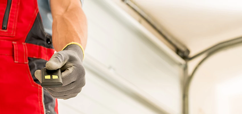 Residential Garage Door Security in Rancho San Diego, California