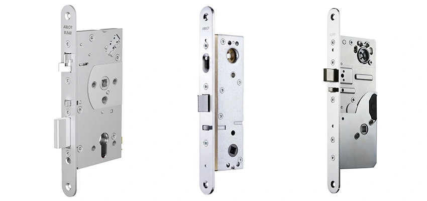 ASSA-Abloy Locks Hinge Repair in Rancho San Diego, California