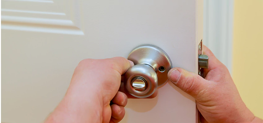 After-hours Locksmith For Lock And Key Installation in Rancho San Diego, CA